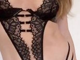 Can milfs wear lingerie?