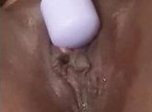 Amateur Ebony Squirts All Over Hotel Bed