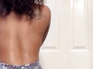 Slim Thick  petite Ebony  ass in slow motion ????????