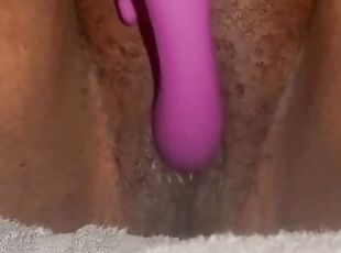 masturbation, orgasme, chatte-pussy, giclée, amateur, ébène, milf, black, belle-femme-ronde, point-de-vue