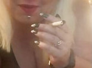 Smoking BlancaGirlBBW is back with her squirting cum session