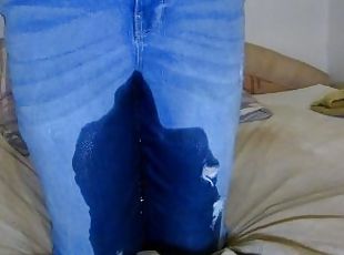 Hot long peeing jeans in the bed