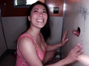 London Keyes gives passionate BJ at gloryhole