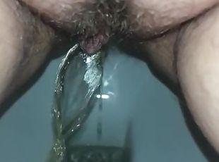 FAT CUMMY PUSSY PISSING