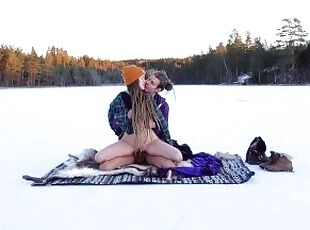 Sex on a frozen lake