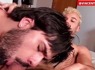 Vitor receiving an amazing blowjob