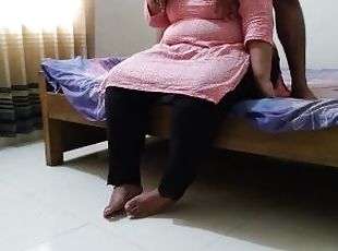 Fucking A Beautiful MILF Stepmom In Saudi Arabia!