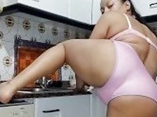 pantat, mastubasi, vagina-pussy, muncrat, amatir, cumshot-keluarnya-sperma, remaja, buatan-rumah, dapur, fetish-benda-yang-dapat-meningkatkan-gairah-sex