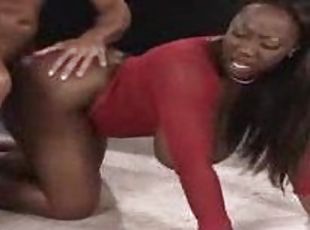 Curvy black chick boned in the office