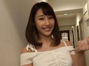 Beautiful Japanese chick Ayumi Shunka gives head in the bathtub