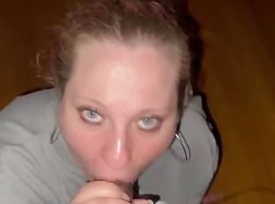 gorgeous white woman loves sucking BBC