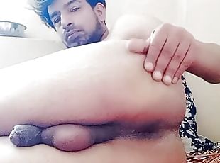 Boy masturbating uncontrol