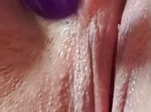 Creamy Amateur Squirt