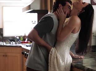 Morning sex on the kitchen table with India Summer