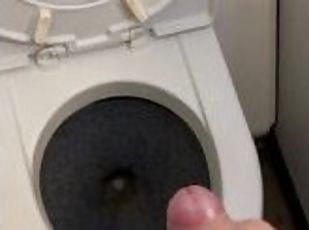 asyano, ligo, dyakol-masturbation, publiko, baguhan, dyakol, dyakol-jerking, pov, toilet, nahuli