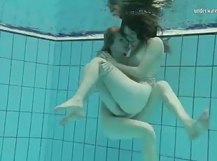 Nastya and Libuse super hot babes underwater