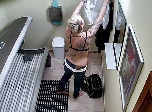 Pierced and tattoed amazing baby solarium voyeur